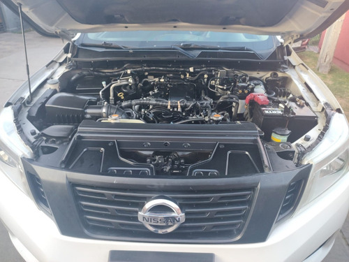 Imagen 7 de 15 de Nissan Np300 2020 2.3 Diesel 4x4