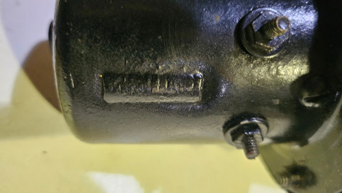 Pequeña Bocina Automovil Antiguo A Motor. Funciona