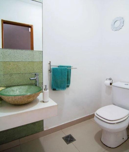 Imagen 26 de 29 de Casa En Venta 3 Dormitorios 2 Baños 400mts2- Los Hornos