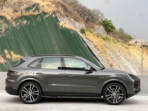 Porsche Cayenne E-Hybrid