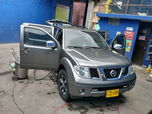 Nissan Pathfinder 4.0 R51 Se 4x4