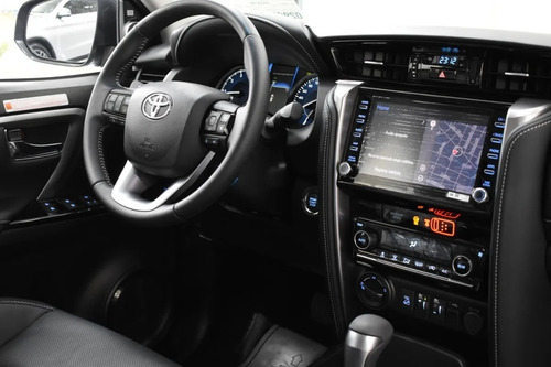 Toyota Sw4 2.8 Srx 177cv 4x4 7as At