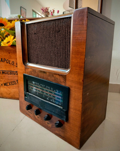 Antiguo Radio 30s Rca Victor Bulbos Madera 