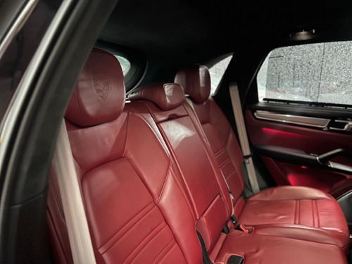 Porsche Cayenne 4.9 Turbo At