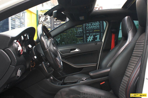 Imagen 24 de 25 de Mercedes Benz A250 Sport 2016
