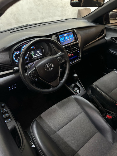 Toyota Yaris 1.5 16V FLEX XS CONNECT MULTIDRIVE
