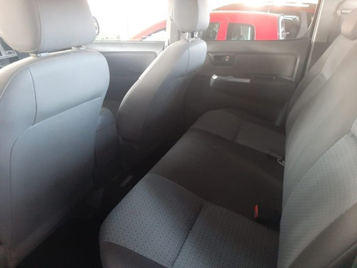 Imagen 2 de 6 de Toyota Hilux 4x2 Cab Dob Sr C/ab 3.0 Tdi72 2015