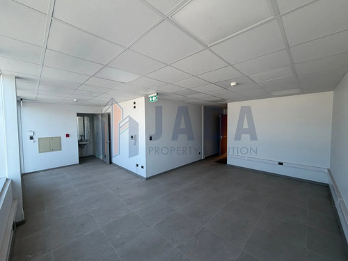 Bodega En Arriendo En Renca Con Anden Descarga 900m2