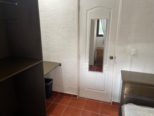 Tejeda Rento Bonita Recamara Amueblada A Señorita Estudie O Trabaje. Servicios, Internet, Cocina, Refri, Micro, Smart T.v. Área Común Independiente A La Casa.