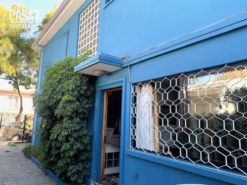 Casa En Venta De 4 Dorm. En Providencia