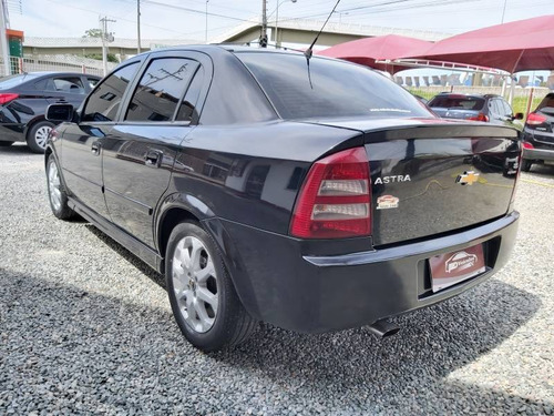 Chevrolet Astra Sed. Advant. 2.0 8v