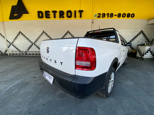 Volkswagen Saveiro robust 1.6 Robust Cab. Simples Total Flex 2p