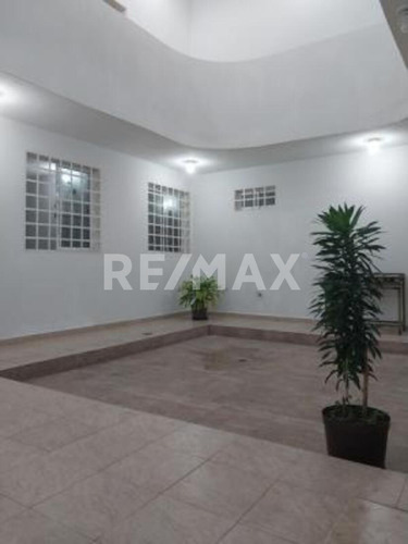 Imagen 10 de 18 de Casa En Alquiler En Valle De Luna Country Club Sector Tipuro. Maturín (4)