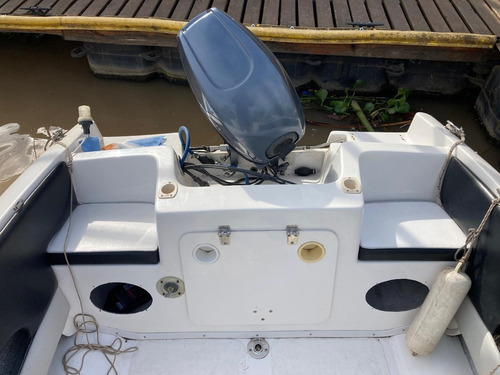 Imagen 6 de 10 de Guembe 460 Open 2012 Con Yamaha 40hp 2t