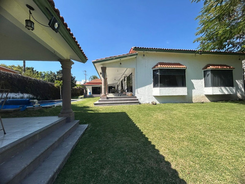 Casa En Renta En Lomas Cocoyoc