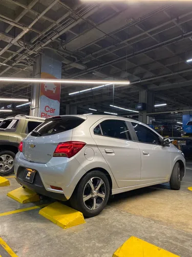 Chevrolet Onix 1.4 Ltz 5 p