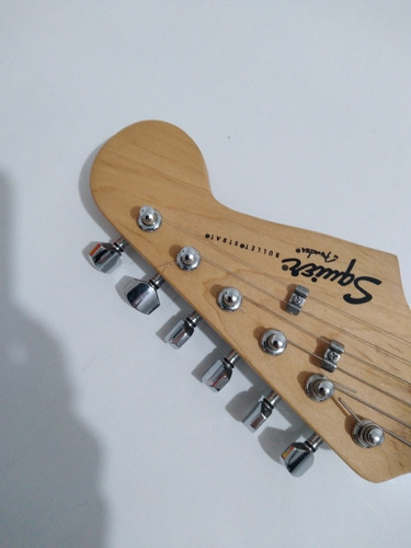 Imagen 2 de 5 de Guitarra Fender Squier Stratocaster