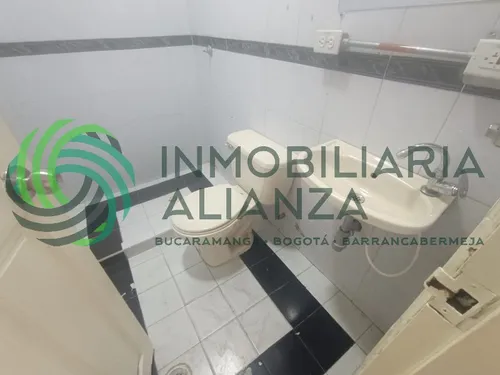 Casa En Arriendo En El Recreo. Cod A17036