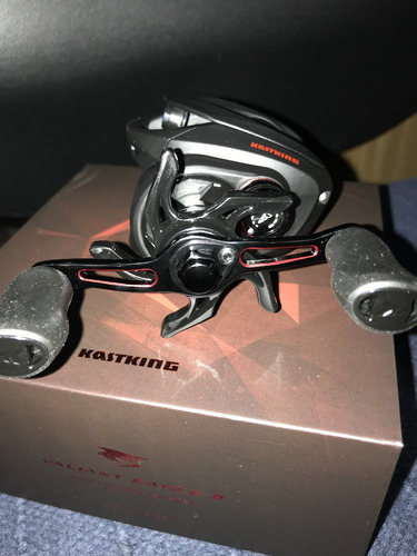 Carretilha Kastking Valiant Eagle 2 Bfs Black Maniv Esquerda Preto Esquerdo