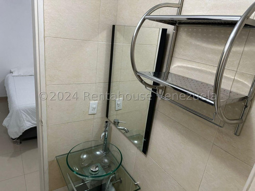 Dennymar, Vende Apartamento Amoblado En Urb Priv Al Este De La Ciudad, Conectado A Planta, Areas Sociales, 2hab, 2baños, Ambientado Para Brindar Total Confort Para Vivir Y Descansar, Contáctame B4b5b4