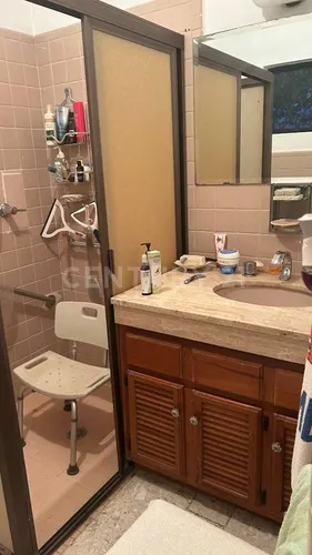Casa En Venta En Col. Mitras Centro En Monterrey
