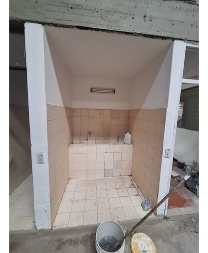Bodega En Venta, Sector Delicias, Actualmente Rentando