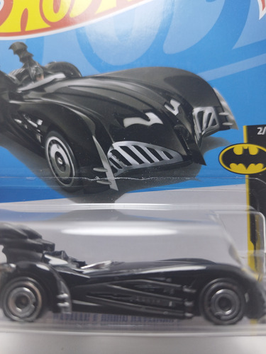 Hot Wheels Batman & Robin Batmobile 1:64 - Coleccionable