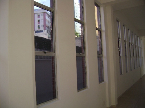 Imagem 6 de 10 de Excelente Local - 675