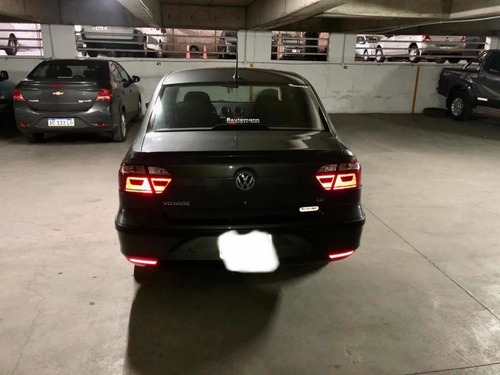 Imagen 12 de 16 de Volkswagen Voyage 2013 1.6 Comfortline 101cv