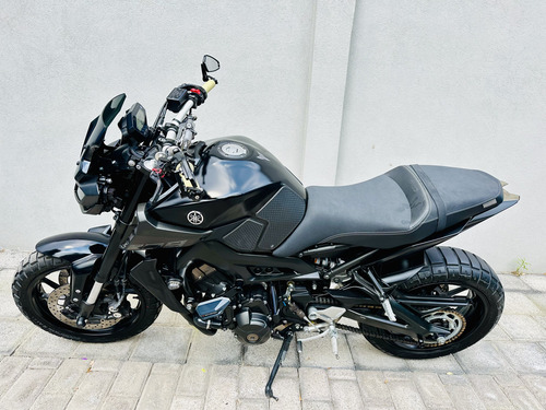 Yamaha Mt 09 Akrapovic Sliders