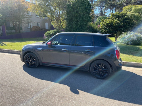 Imagen 2 de 4 de Dueño Vende Mini Cooper S