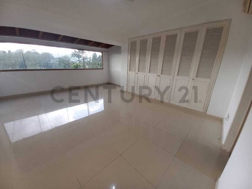 Apartamento En Venta Resid. Ana María El Picacho- San Antonio De Los Altos