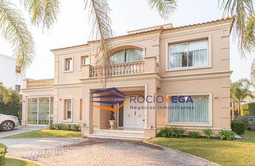Imagen 2 de 30 de Casa En Venta En Campos De Alvarez