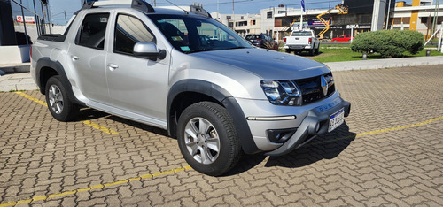 Renault Duster Oroch 2.0 Outsider Plus