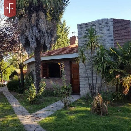 Casa En Venta En Juana Koslay