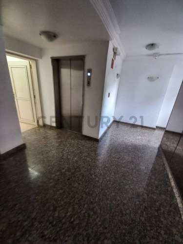 Apartamento En Venta Resid. Ana María El Picacho- San Antonio De Los Altos