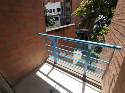 Arriendo Apartamento En Laureles