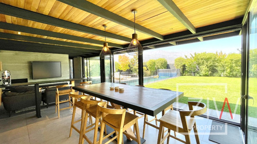 Mediterránea 450m2 Condominio La Dehesa 5d 5b - Ziw Property