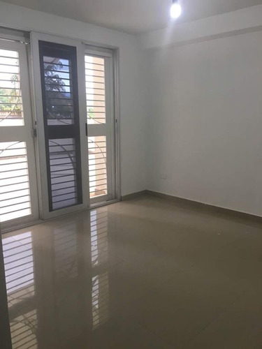 Imagen 8 de 15 de Yasmin Roa En Venta Apartamento En Venta Res. Utila Suite (120 Metros Cod 440311