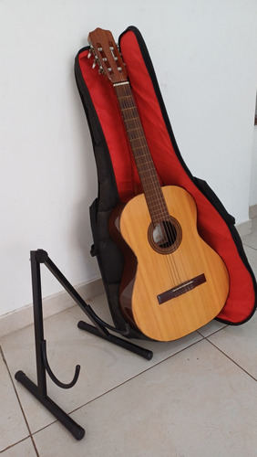Guitarra Criolla Fonseca 31p Con Funda Y Soporte Plegable