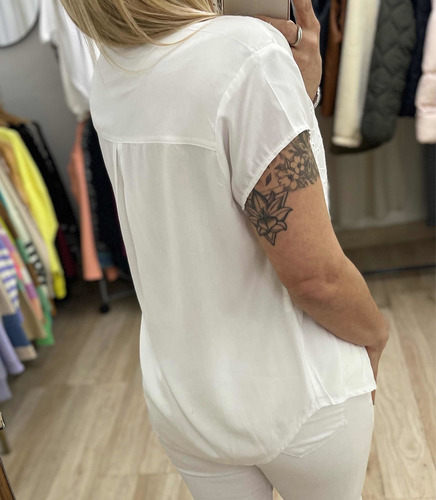 Blusa Camisa Cuello Mao Broderie Talles Grandes The Big Shop