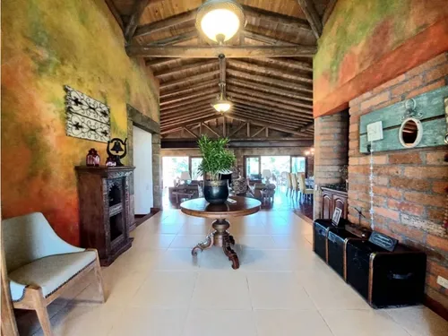 Casa Campestre En Arriendo Amoblada En Llanogrande