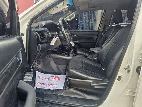 Toyota Hilux Diesel 4x4 Mt 2.4 2019