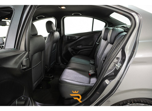 Fiat Cronos 1.8 E.TORQ FLEX HGT AT6