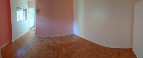 Imagen 8 de 30 de Piedras Al 1300 Y Av. Juan De Garay, San Telmo. Segundo Piso Por Escalera. 2 Ambientes. Superficie Total 80 M2. Super. Cubierta 42 M2. Terraza Anexable De 38 M2. Dormitorio Grande. Conexión Lavarropas