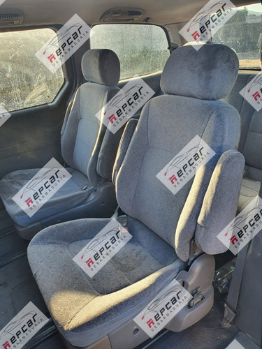 Kia Carnival 2002 En Desarme