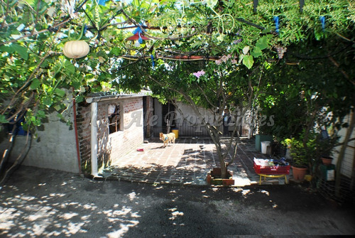 Imagen 3 de 11 de En Venta Casa De Tres Dormitorios Colonia Del Sacramento
