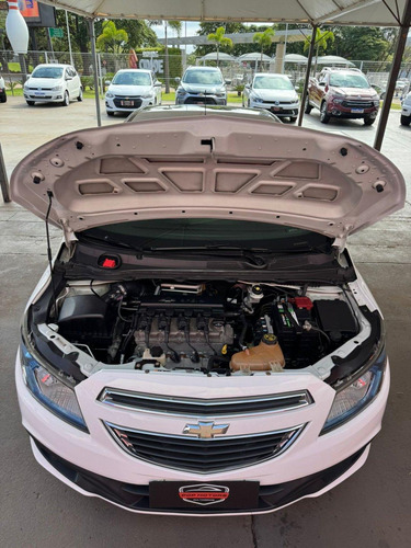 Chevrolet Prisma 1.4 LT Flex 2016