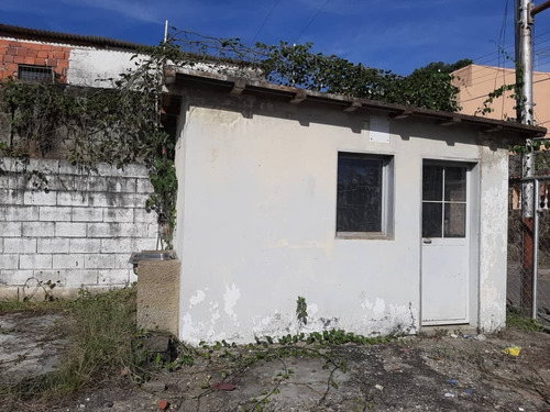 Imagen 20 de 21 de Vendo Dos (2) Terrenos Contiguos, 300 Y 280 Mts2 Superficie, Higuerote Brión Miranda