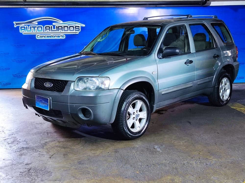 Imagen 1 de 10 de Ford Escape